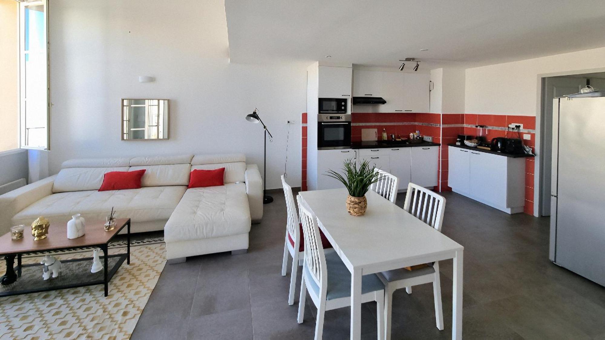 Appartement T3 Duplex Sous Les Toits De Panier Vieux Port Marseille